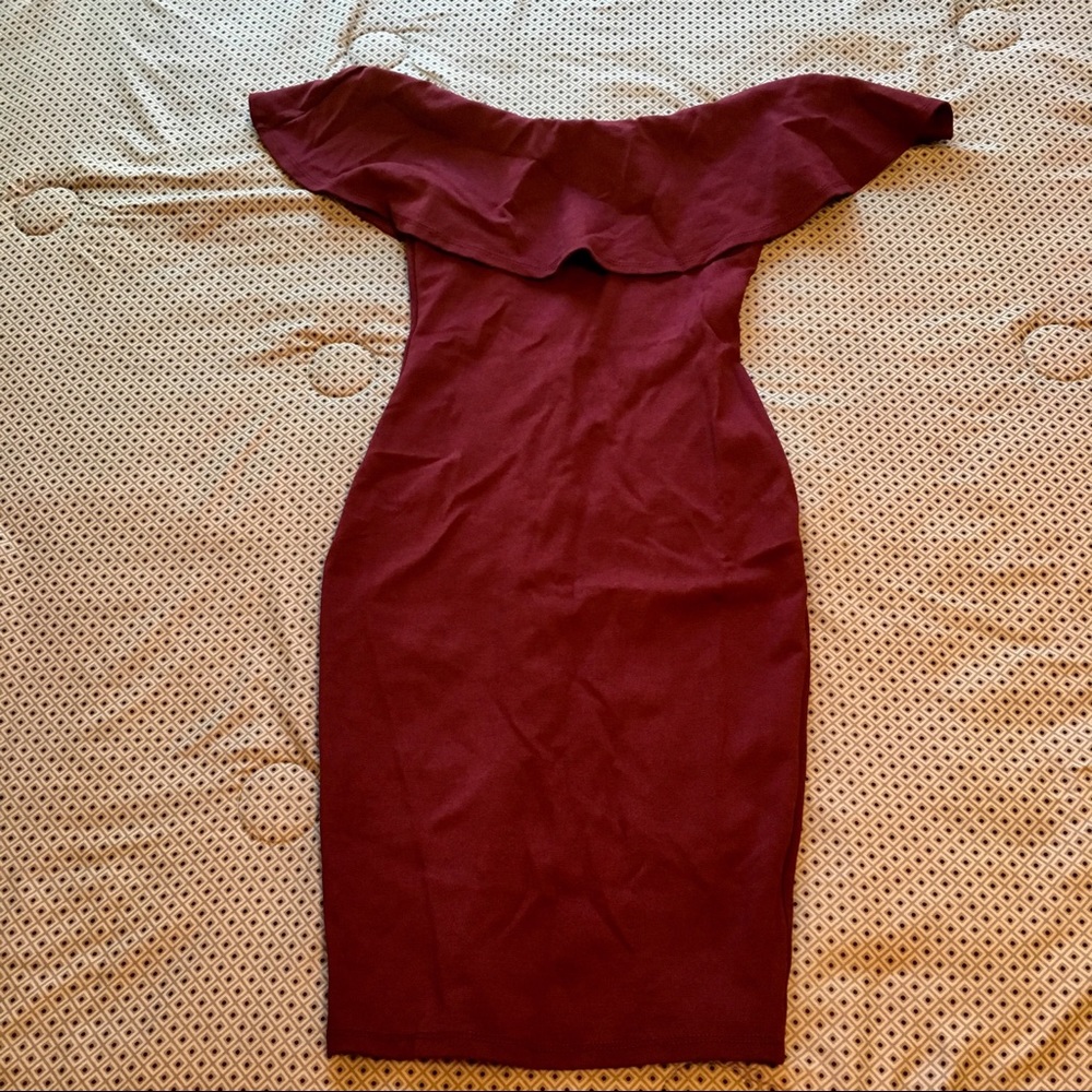 Burgundy Off-the-Shoulder Ruffle Midi Dress